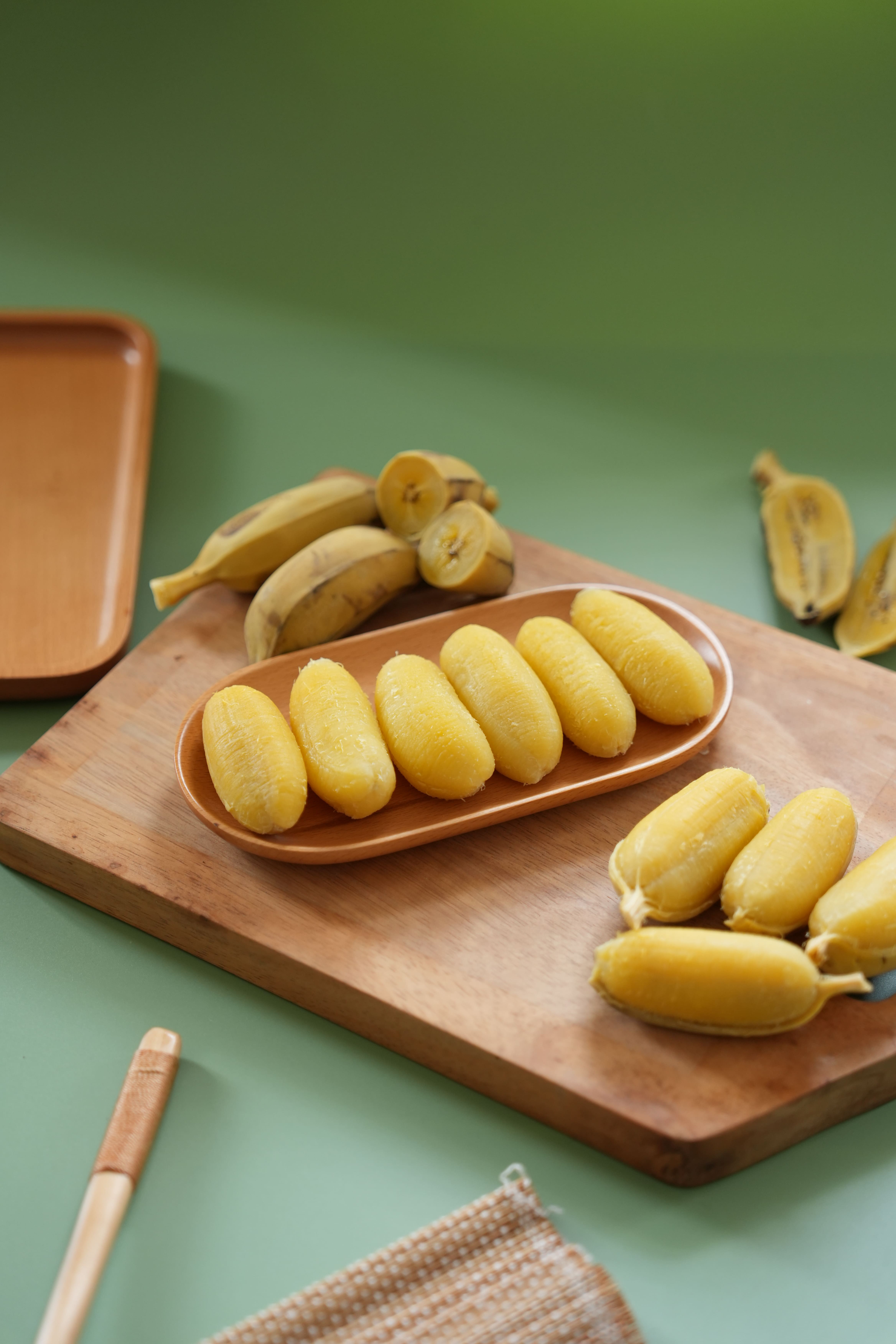 Peeled banana